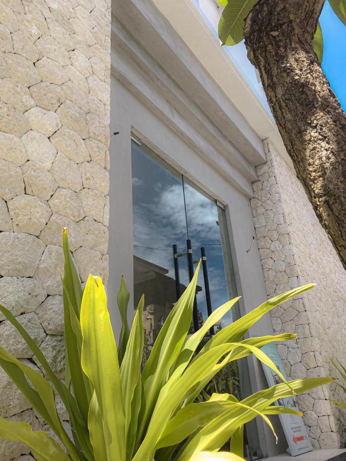 Srikrisna Hotel Seminyak  Exterior photo